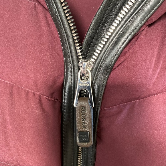 RUDSAK Women’s Winter Coat Med Never Warn-Burgundy with Blk Fur & leather Trim - Picture 11 of 12